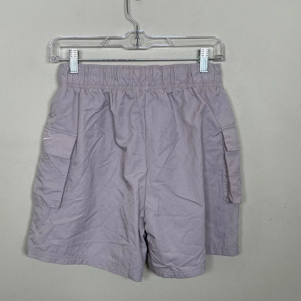 Nike Sportswear Essential Woven Cargo Shorts S Pink Mauve‎ Utility Nylon Hiking